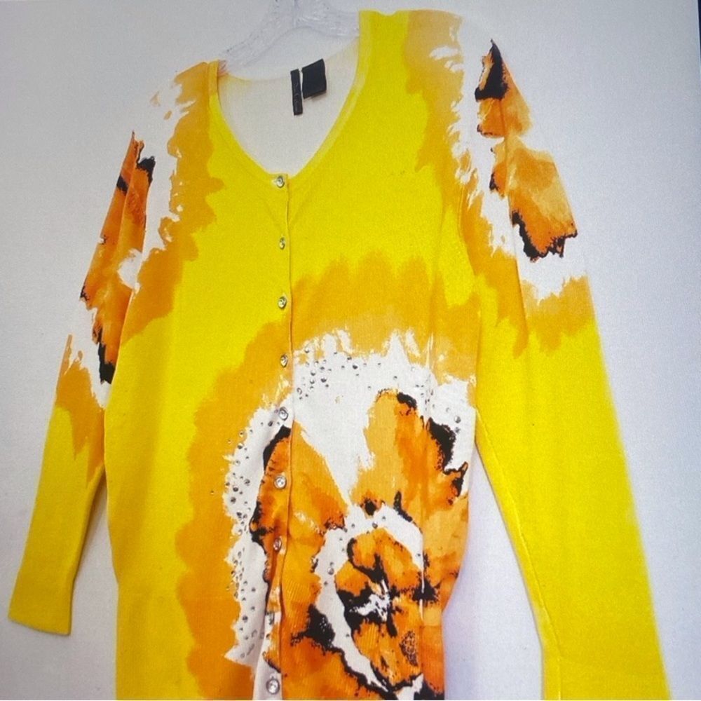 Nue Options Sunshine Yellow Floral Women Sweater Size L